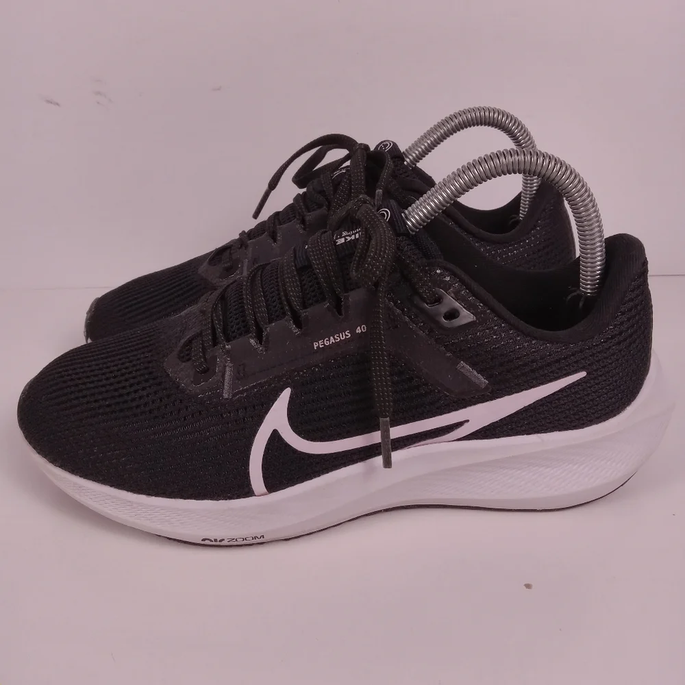 Nike Black and White Women's Pegasus 40 Running Shoes